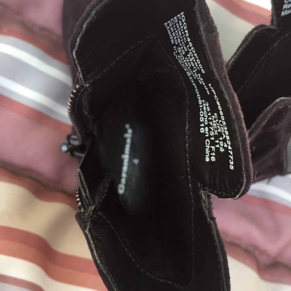 Boots!! Sz4tod used a few times $10 - Picture 7 of 8